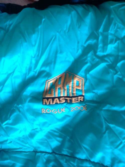 CAMP MASTER -rogue 200E sleeping bag -excellent condition