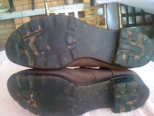 SADF BOOTS  SIZE 9