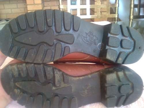 MILITARY BOOTS SIZE 10 MADE BY MARS