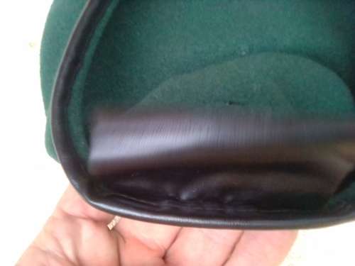 GREEN BERET -GREAT CONDITION