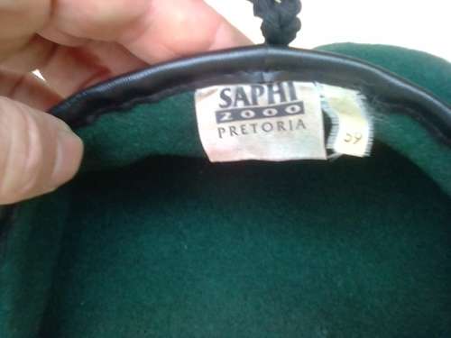 GREEN BERET -GREAT CONDITION