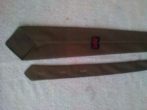 SADF STEP OUT TIE