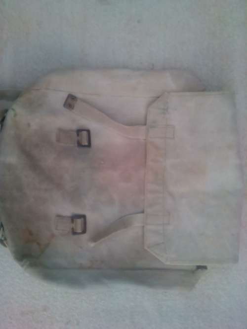 VINTAGE 1940,S BRITISH MILITARY SAND CANVAS BACKPACK