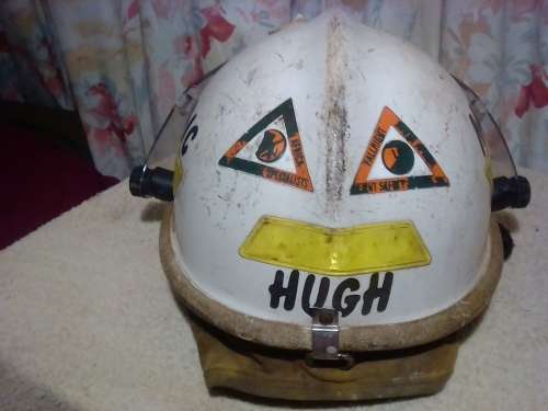 CAIRNS M.P.3. COMPOSITE FIRE HELMET -USED CONDITION