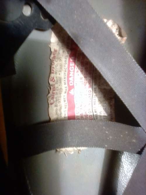 CAIRNS M.P.3. COMPOSITE FIRE HELMET -USED CONDITION