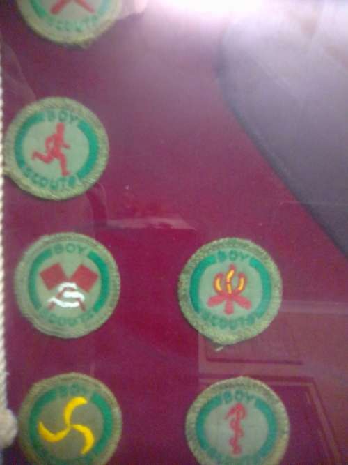 VINTAGE BOYS SCOUTS BADGES FRAMED