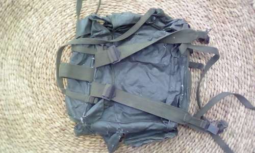 MILITARY BAG ORIGINS UNKNOWN