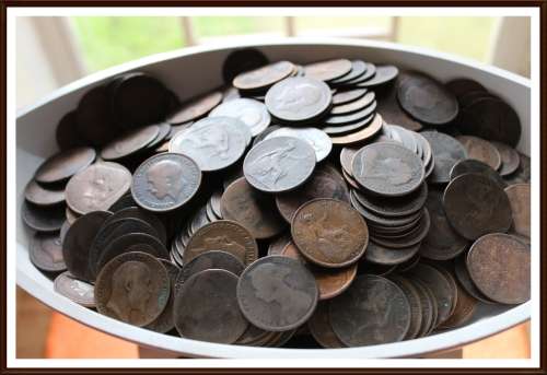 Great Britain  Lot Coins, One Penny, Different Dates, Circulated Coins, One Bid Takes All!!!