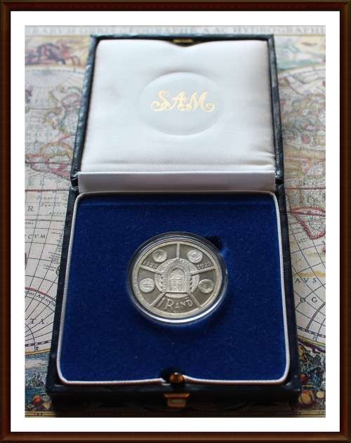 1974 S.A R1 Proof Commemorative 50 years the SA Mint, Excellent Proof Coin, Box as per Photo Pls.