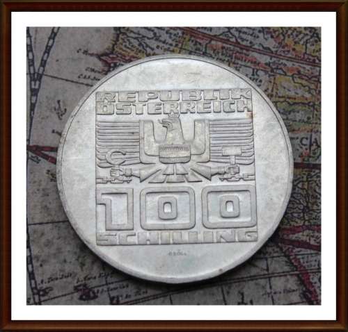 1975 Austria, 100 Schilling, Commemorative 50th Anniversary of the Austrian Schilling, as per Photo.