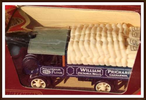 Original, MATCHBOX, Models of yesteryear, Y-8 1917 YORKSHIRE STEAM WAGON, Excellent Collectable.