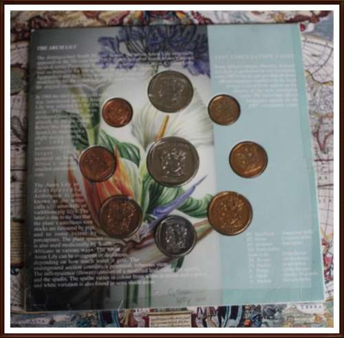 1997 Rep.S.A. Original UNC Arum Lily Coin Set, in orig pattern set cover (clear tape on sides)
