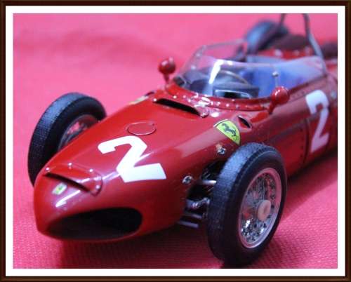 F1  Memorabilia  Collectible Cars, Ferrari 156, Phil Hill Nº2, 1961, as per Photo.