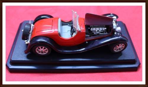 Memorabilia  Collectible Cars, BUGATTI TYPE 55 1932 , as per Photo.