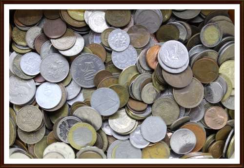 Excellent   World Coins Circulated, in Good Conditions, Bid per Kilogram, as per Photo.