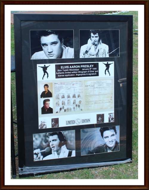 Elvis Presley, Authentic Limited Edition, Lithograph Elvis´ Gun License Application, as per Photo.