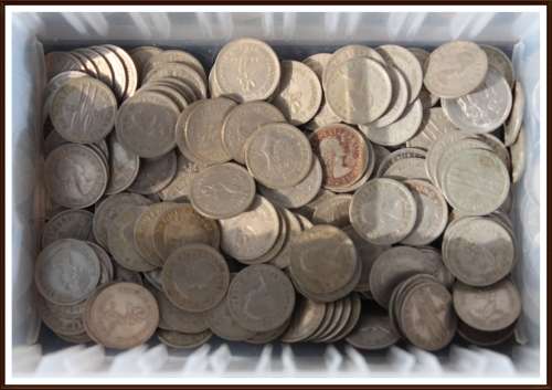 Massive Collection of Rhodesian Coins, Circulated Coins, The Box is No Inclusive, as per Photo.