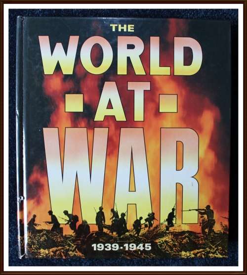 THE WORLD AT WAR 1939-1945, , as per Photo.