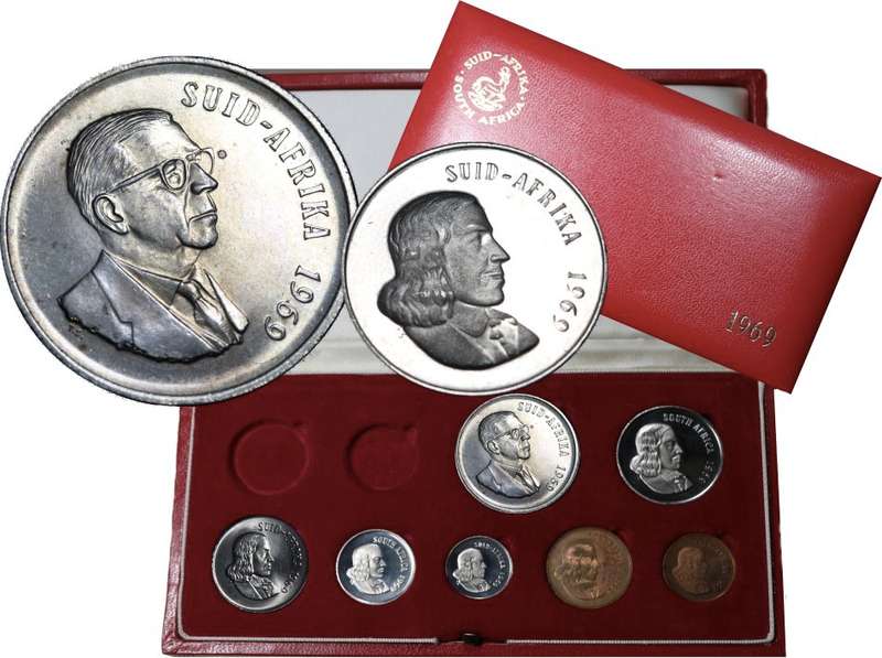 1969 Republic of  South Africa : Long  set, the Proof and UNC Coins, as per Photo.