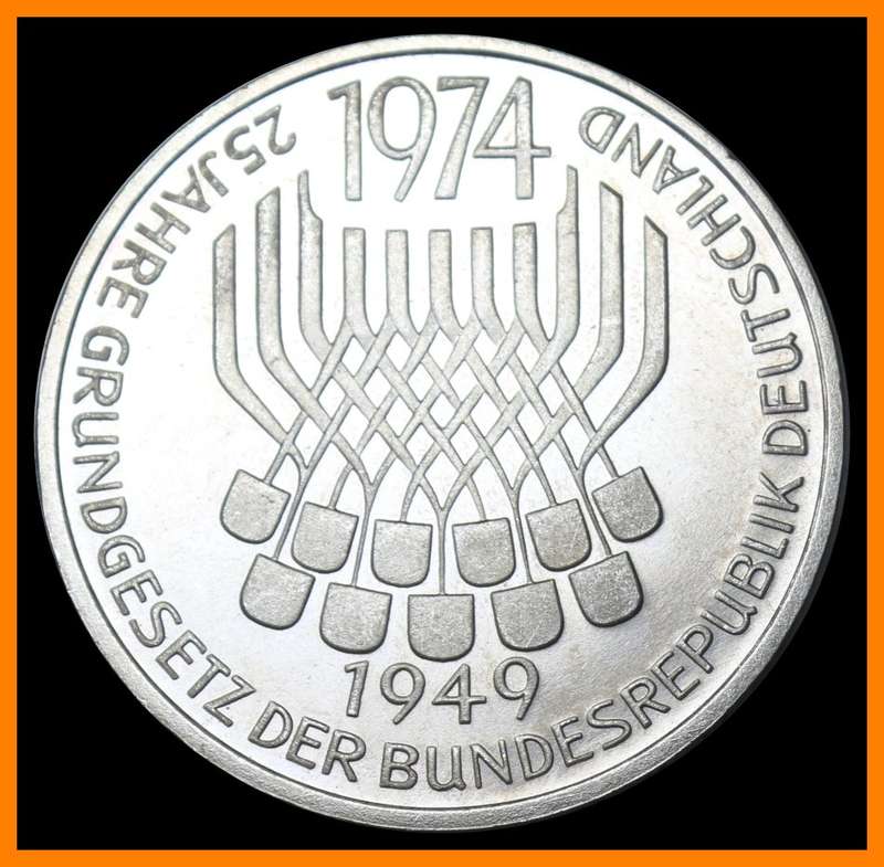 1974 : GERMAN FEDERAL REPUBLIC  5 Deutsche Mark Commemorative Coin,(Silver Coin) as per Photo.