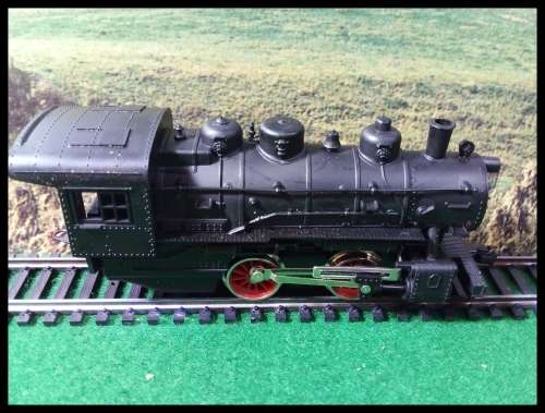 Lima Models : Model train : locomotive as per photo.