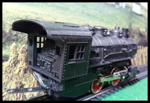 Lima Models : Model train : locomotive as per photo.