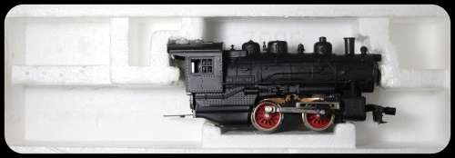 Lima Models : Model train : locomotive as per photo.
