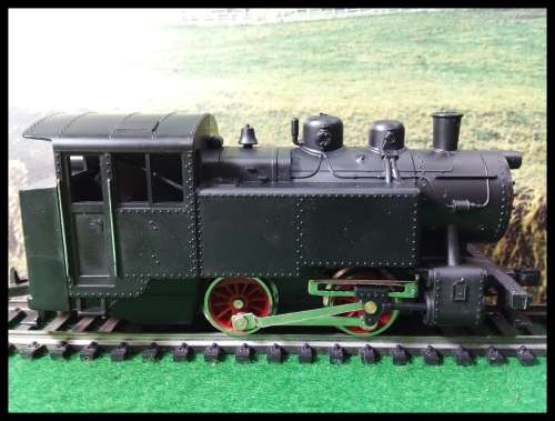 Lima Models : Model train : locomotive as per photo.