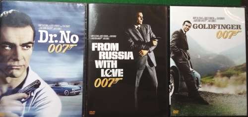 Book, 007 James Bond, BOND ON BOND, ROGER MOORE, plus 3 DVD THE JAMES BOND, ONE BID TAKE ALL!!!