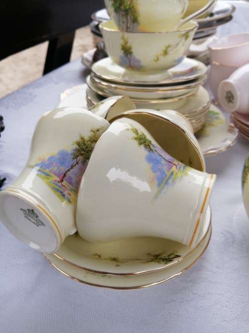Aynsley fine bone China teaset