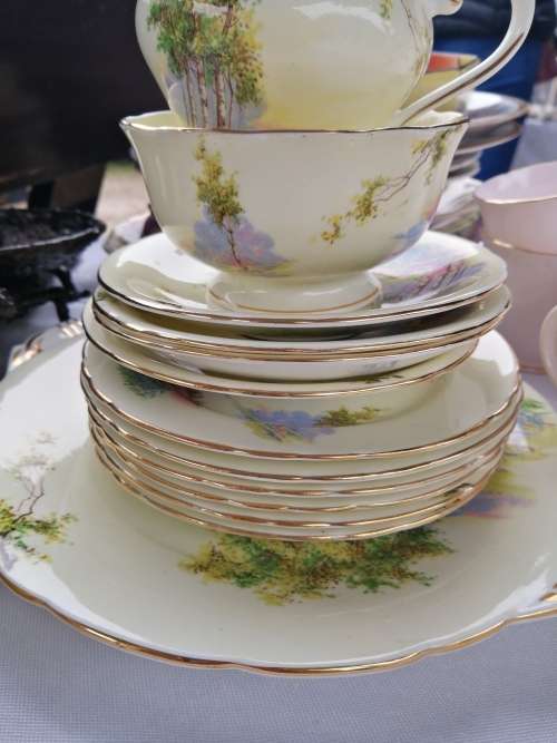 Aynsley fine bone China teaset