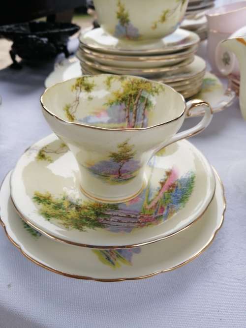 Aynsley fine bone China teaset