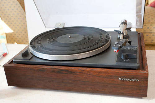 Kenwood KP2022 Turntable