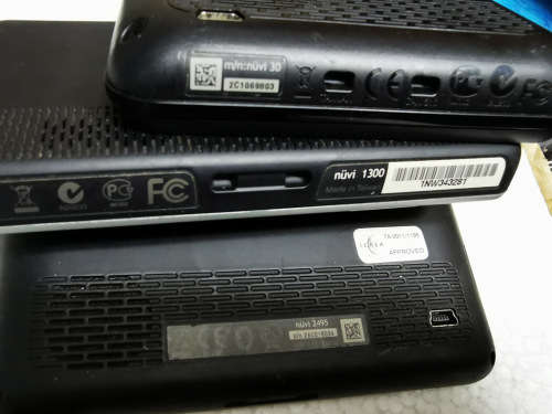 3 Garmin GPS