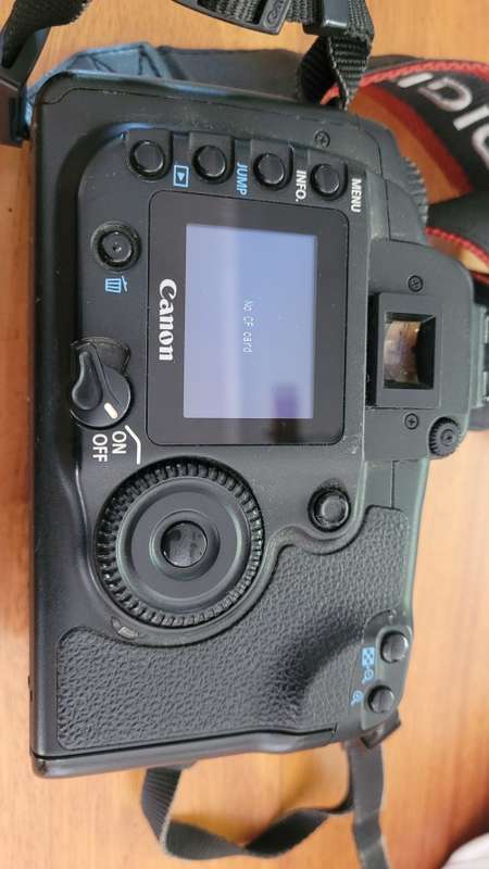 Canon EOS20D DSLR - Spare or Repair
