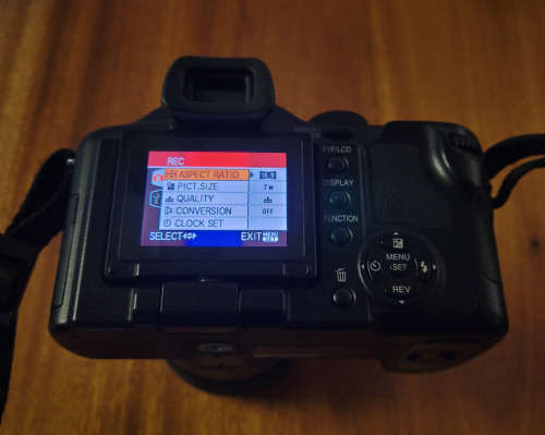 Panasonic Lumix FZ50