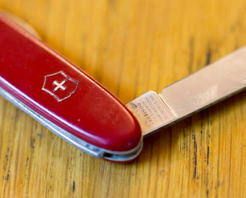 4 Knives - Joseph Rodgers, Victorinox