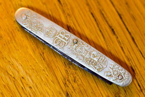 4 Knives - Joseph Rodgers, Victorinox