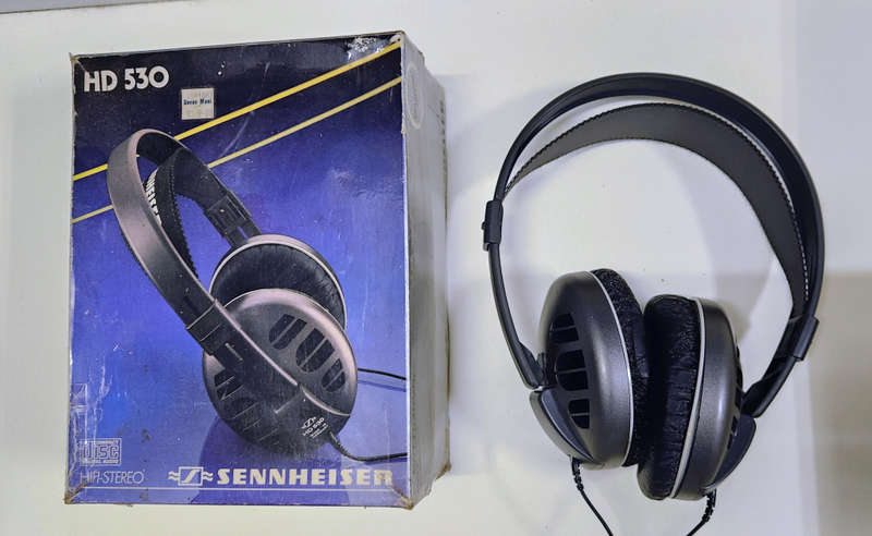Sennheiser HD530 Headphones