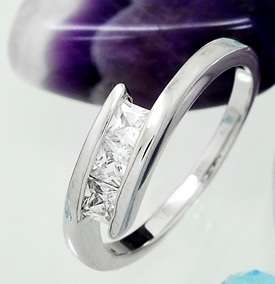 CZ RING IN 18KT WHITE GOLD PLATED