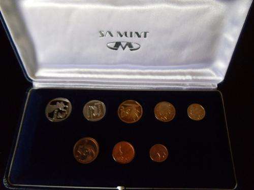 1992 RSA S1R SHORT PROOF SET - SAMINT ISSUE IN ORIGINAL STATE AND BOX - VALUE - R200 & MINATGE 10263