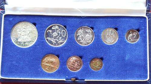 1970 RSA SHORT PROOF SET - SAMINT ISSUE IN ORIGINAL STATE AND BOX - VALUE - R400 & MINTAGE 4000