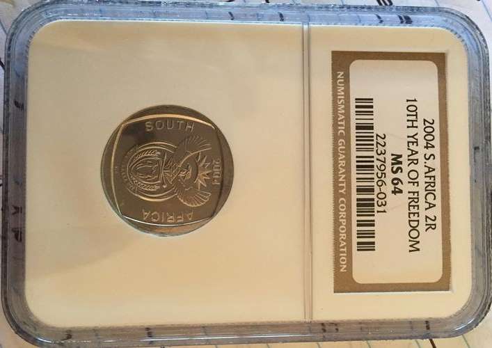** 2004 SPECIAL R2 ** 2004 DEMOCRACY ANNIVERSARY R2 ** MS64 **-NGC GRADED HIGH VALUE