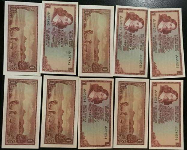 R1 NOTES TW DE JONG "BIG & SMALL" MOST NOTES IN SEQUENCE UNTOUCHED FROM RESERVE BANK SEAL BID P/NOTE