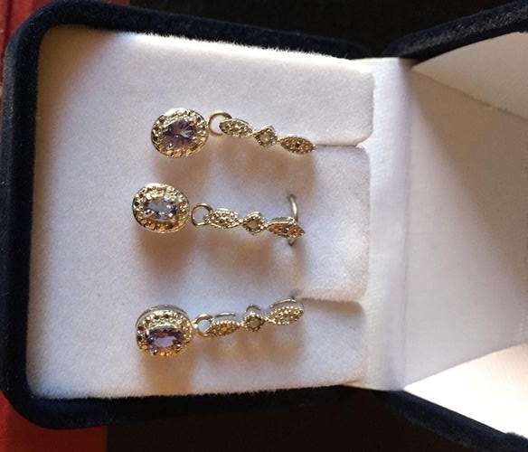 sale - TANZANITE & DIAMOND - PENDANT & EARING SET - 925 SILVER - 0.49 CTS