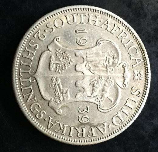 RARE - 1939 UNION 2 SHILLING  - EXCELLENTY - AU53 - MY OPINION - HERNS VALUE - R20 000 IN UNC / MS