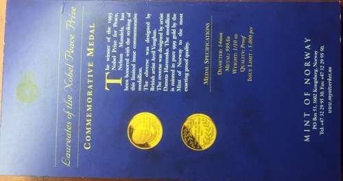 STUNNING  - MANDELA GOLD 1/10oz 24kt MEDAL MINT OF NORWAY *SCOIN SHOP" IN BLUE FOLDER & CERTIFIED
