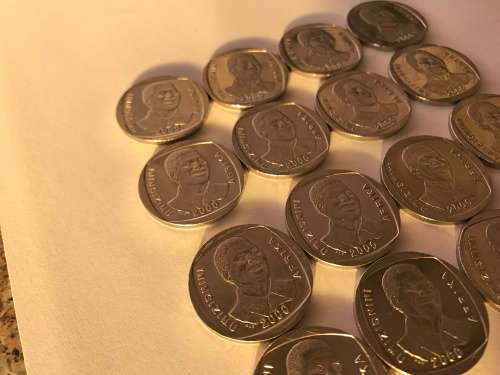 2000 MANDELA SMILEY R5 COIN "BRILLIANT UN-CIRCULATED" R5 COIN from sealed BAG as from mint