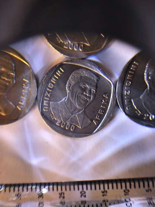 2000 MANDELA SMILEY R5 COIN "BRILLIANT UN-CIRCULATED" R5 COIN from sealed BAG as from mint