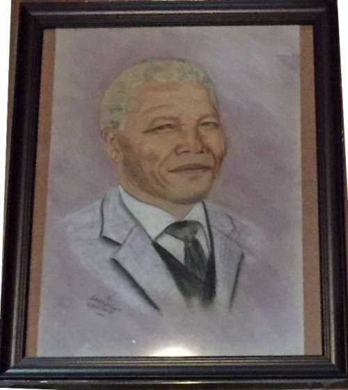 MANDELA - PASTEL PORTRAIT -ANDRE SMIT SIGNED BY ARTIST - UNFRAMED PASTEL ART ON PAPER - GOOD VALUE